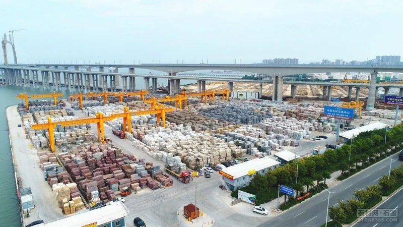选购要点：关注板材规格与工艺