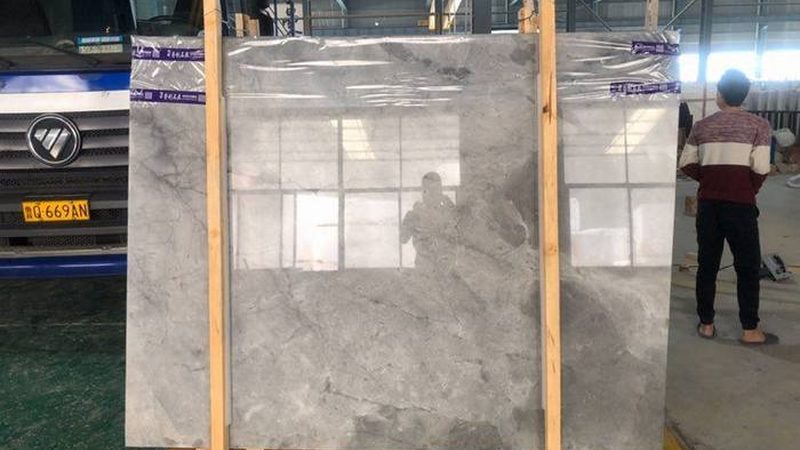 在成都文化石批发市场挑选文化石时，应注意以下要点：